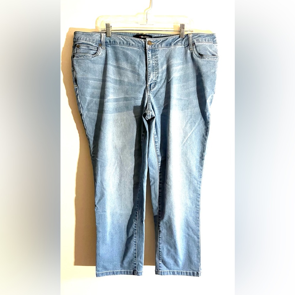 Denim 24/7 22W Petite Jeans
